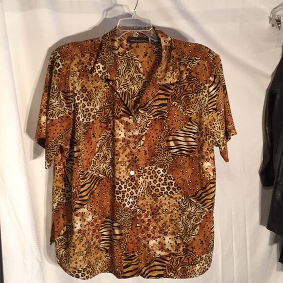 Impressions Tops - 2x animal print short sleeve blouse worn once
